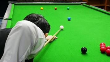 Snooker player match competition video