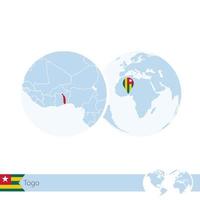 togo en globo terráqueo con bandera y mapa regional de togo. vector