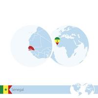 senegal en el globo terráqueo con bandera y mapa regional de senegal. vector