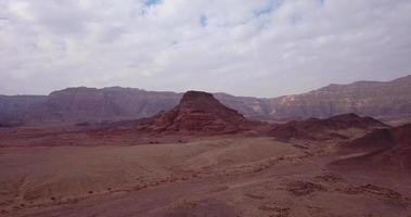 riprese aeree nel parco nazionale di timna vicino a eilat, israele video