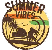 diseño de camiseta vintage de surf de vibraciones de verano vector