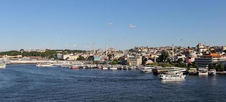 distrito de eminonu en estambul, turquía foto