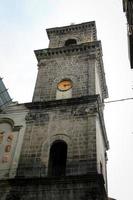 torre del reloj en nápoles, italia foto