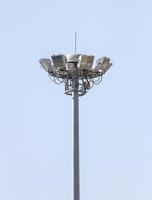 poste de luz de estadio al aire libre foto