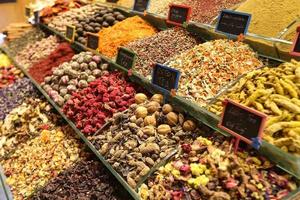 Teas and Spices in Spice Bazaar, Istanbul, Turkey photo