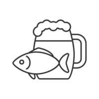 Beer mug with salty fish linear icon. Thin line illustration. Ale. Contour symbol. Vector isolated outline drawing
