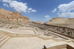 pueblo de deir el-medina en luxor, egipto foto