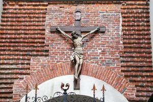 cruz en la catedral armenia de lviv, ucrania foto