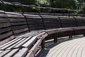 park bench, close up photo