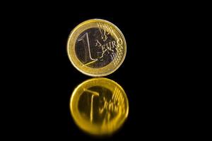 moneda de un euro utilizada en la unión europea foto