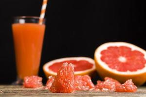 fresh grapefruit juice photo