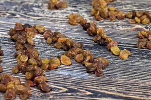 word raisins from raisins photo