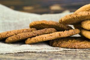 galletas de avena redondas reales foto