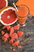 fresh grapefruit juice photo