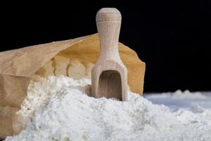 white wheat flour photo