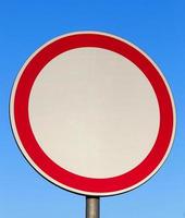 traffic sign prohibiting movement photo