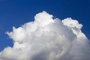 nubes en el cielo foto