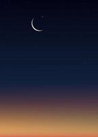 noche de ramadán con luna creciente sobre fondo de cielo azul oscuro, suset dramático de banner vertical vectorial con cielo crepuscular, religión islámica para la celebración de ramadán kareem, eid al-adha, eid mubarak vector