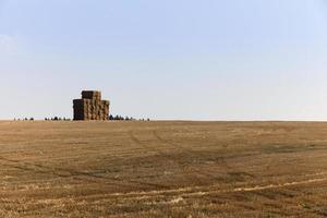 square stack straw photo