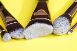 cosmetic brushes of good quality photo