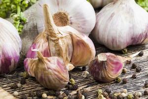 cloves of ripe garlic photo