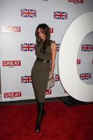 los angeles, 24 de febrero - victoria beckham llega a la recepción de la gran película británica en la residencia del cónsul general británico el 24 de febrero de 2012 en los angeles, ca foto