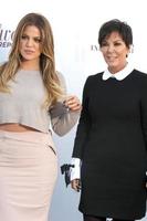 los angeles, 10 de diciembre - khloe kardashian, kris jenner en el 23rd power 100 women in entertainment breakfast en the milk studio el 10 de diciembre de 2014 en los angeles, ca foto