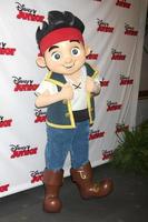 los angeles, 18 de oct - jake at the jake and the never land pirates - estreno de la fiesta de disfraces de la batalla por el libro en los estudios de walt disney el 18 de octubre de 2014 en burbank, ca foto