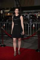 los angeles, 24 de febrero - jessica de gouw en el estreno ininterrumpido en el teatro del pueblo el 24 de febrero de 2014 en westwood, ca foto