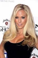 JLOS ANGELES, MAY 15 -  Kendra Wilkinson arrives at the 2013 Maxim Hot 100 Party at the Vanguard on May 15, 2013 in Los Angeles, CA photo