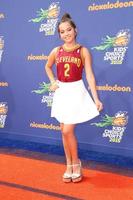 los angeles, 16 de julio - isabela moner en los deportes de elección de niños 2015 en el pabellón pauley de ucla el 16 de julio de 2015 en westwood, ca foto