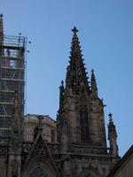 catedral gótica de la ciudad de barcelona foto