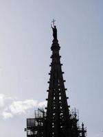 Silhouette of the cathedral of the city of Barcelona photo