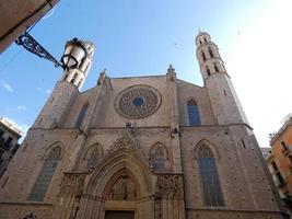 iglesia gótica de santa maria del mar en barcelona foto