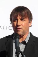 los angeles, 8 de enero - richard linklater en la ceremonia de impresión de manos y pies de ethan hawke en un teatro chino tcl el 8 de enero de 2014 en los angeles, ca foto