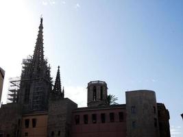 Silhouette of the cathedral of the city of Barcelona photo
