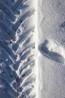 camino cubierto de nieve, primer plano foto