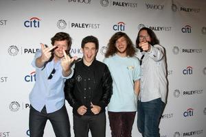 los angeles, 7 de marzo - anders holm, adam devine, blake anderson, kyle newacheck en el paleyfest la 2015, saludo a la central de comedia en el teatro dolby el 7 de marzo de 2015 en los angeles, ca foto