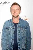 los angeles, 19 de febrero - tom felton en la sexta celebración anual de la hora del cuento de los bookies de leche en el skirball center el 19 de abril de 2015 en los angeles, ca foto