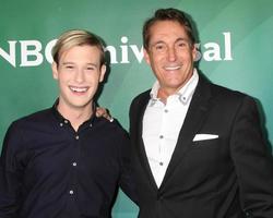 los angeles, 14 de enero - tyler henry, michael corbett en el nbcuniversal cable tca press day invierno 2016 en el hotel langham huntington el 14 de enero de 2016 en pasadena, ca foto