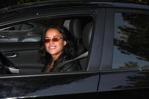 los angeles, jun 14 - michelle rodriguez en la sexta recaudación de fondos anual de children mending hearts en una propiedad privada el 14 de junio de 2014 en beverly hills, ca foto