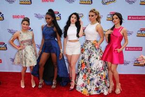 los angeles, 25 de febrero - quinta armonía en los radio disney music awards 2015 en el teatro nokia el 25 de abril de 2015 en los angeles, ca foto