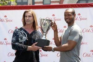 LOS ANGELES, JUL 28 - Fabio, Isaiah Mustafa at a public appearance to promote the Epic Old Spice Challenge at The Grove on July 28, 2011 in Los Angeles, CA photo