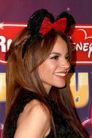 los angeles, 22 de noviembre - leslie grace en el cumpleaños vip de la familia disney s de radio en el club nokia el 22 de noviembre de 2014 en los angeles, ca foto