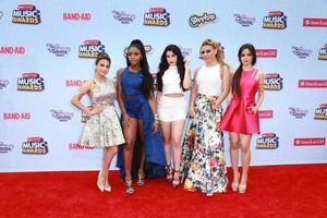 los angeles, 25 de febrero - quinta armonía en los radio disney music awards 2015 en el teatro nokia el 25 de abril de 2015 en los angeles, ca foto