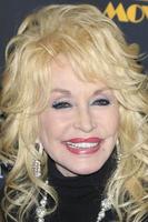 los angeles, 5 de febrero - dolly parton en la 24ª entrega anual de premios movieguide en el universal hilton hotel el 5 de febrero de 2016 en los angeles, ca foto