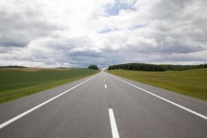 cloudy landscape, road photo