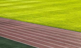 vieja cinta de correr en el estadio foto