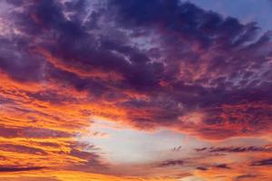 beautiful red bright clouds photo