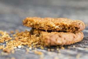 galletas de avena desmenuzadas foto